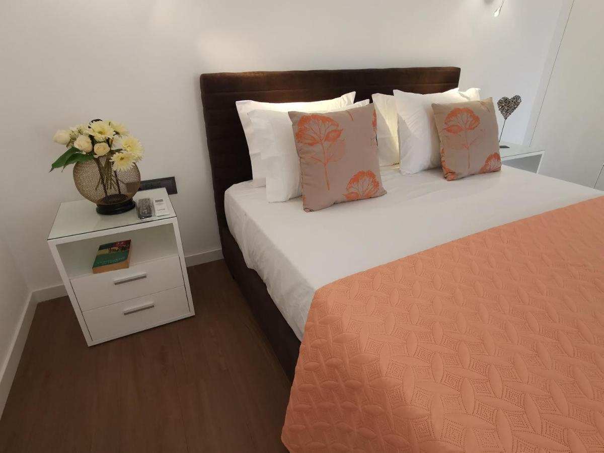 Charming Studios In Calheta Beach - Villa Esmeralda Екстериор снимка